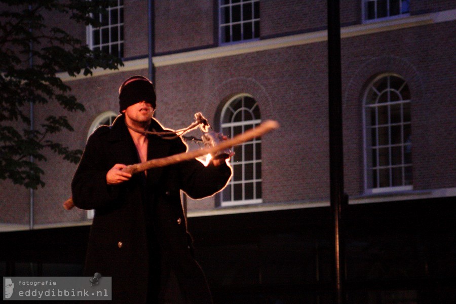 2014-07-12 Teatr Biuro Podrozy - Carmen Funebre (Deventer Op Stelten) 004